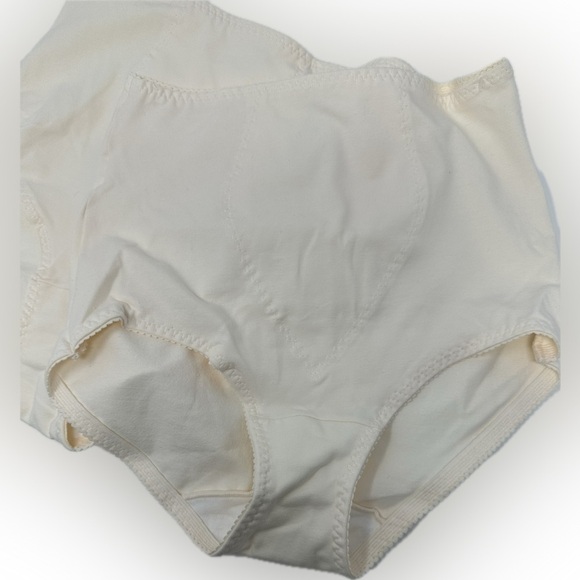 Bali 8037 Cotton Brief Light Control Panty Underwear Shaper Ivory 2 Pair Medium - Picture 2 of 6